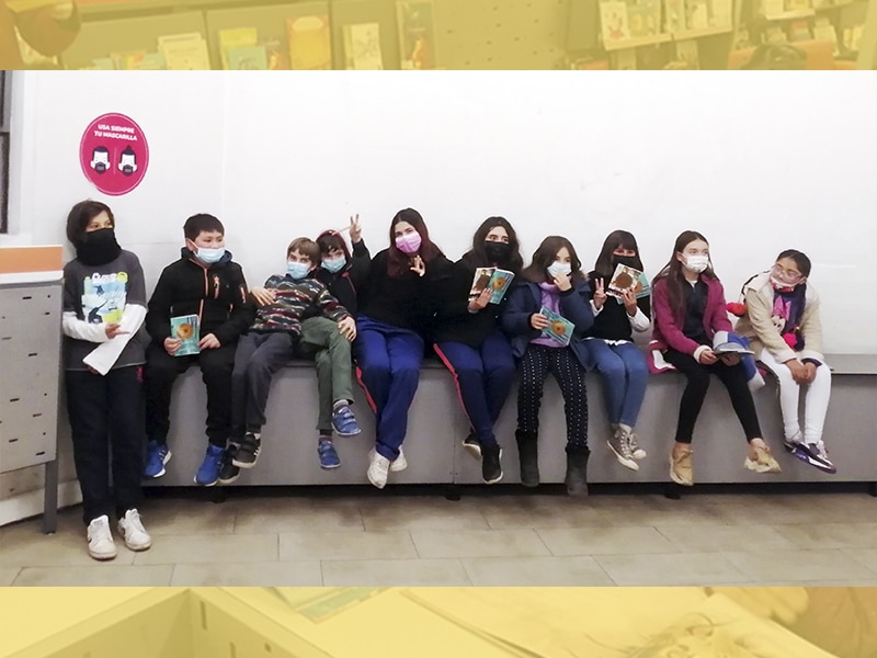 Jurado integrado por niños y niñas entrega premio a la producción editorial por primera vez en Chile